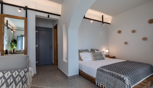 Junior Room
