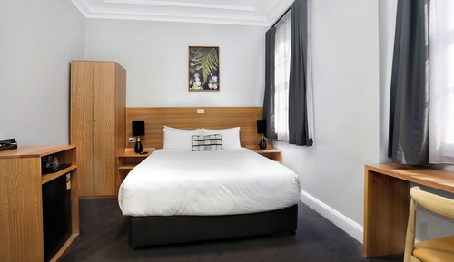 Deluxe Double Room, 1 Queen Bed