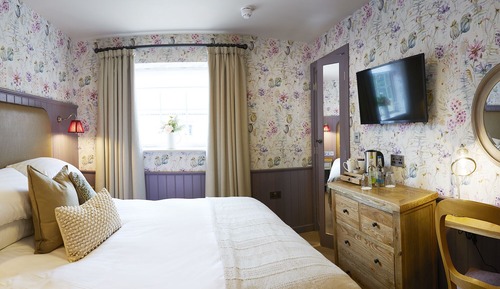 Standard Double Room (Room 4)