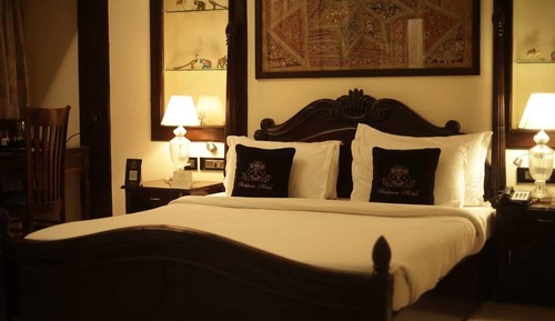 Junior Studio Suite