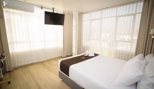 Double Room, 1 Queen Bed, Ensuite