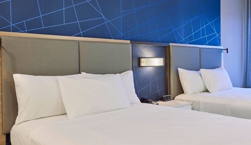 Suite, Multiple Beds (Hearing Accessible)