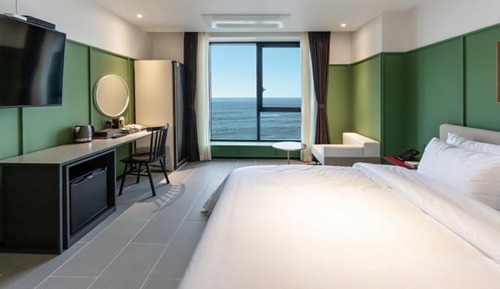 Room (High-floor Premier Ocean Deluxe Doubl)