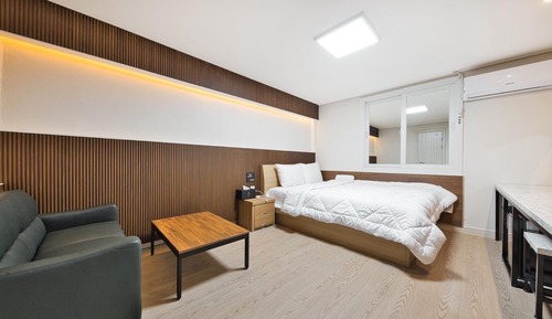 Room (Special Room)