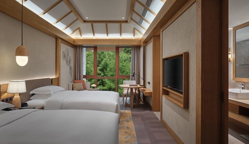 Standard Room, 2 Double Beds, Mountain View