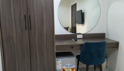 Business Room