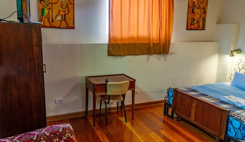 Design Suite, 2 Bedrooms, Courtyard View