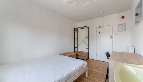 Standard Single Room, Shared Bathroom