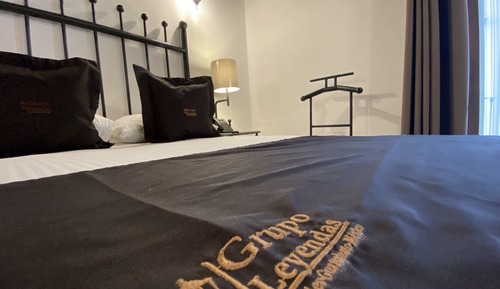 Standard Room, 1 King Bed, City View (KS Vista Frontal)