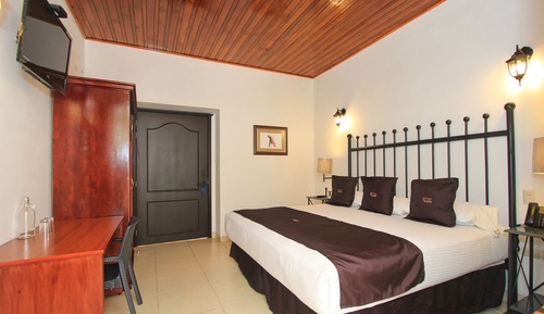 Superior Double Room, 1 King Bed (KS Callejon)