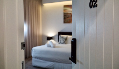 Luxury Studio Suite, 1 King Bed (King Suite 2)