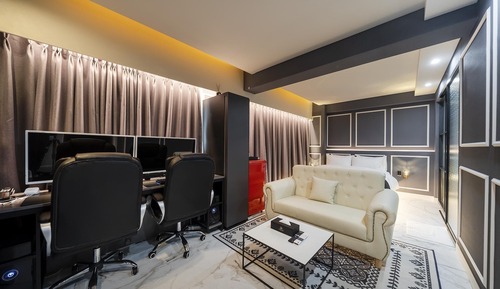 Room (Suite Room (85-inch TV Two Person Jet)
