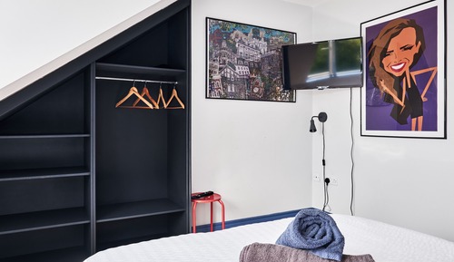 Double Room, Shared Bathroom (Budget)