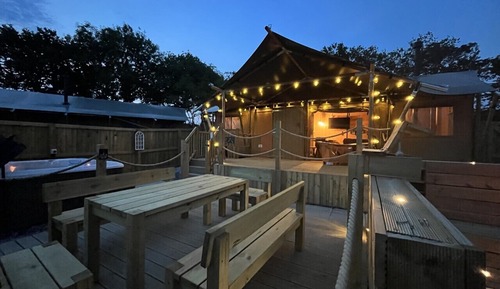 Premium Tent, Private Bathroom, Garden View