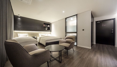 Room (Grand Open Special - Suite (Double + )