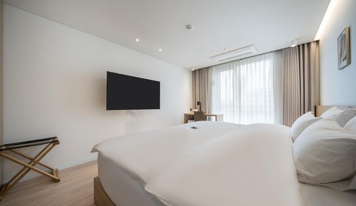 Room (Grand Open Special - Deluxe King (Kin)