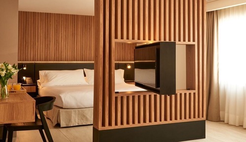 Standard Suite, 1 King Bed, Non Smoking