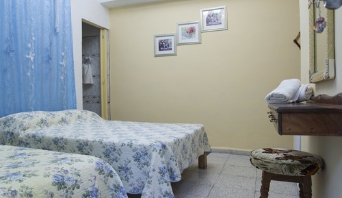 Comfort Triple Room
