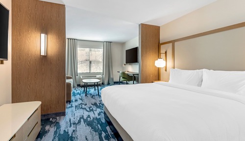 Suite, 1 King Bed