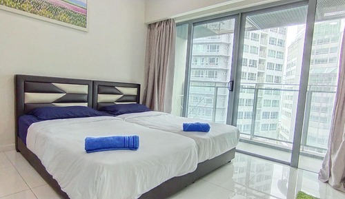 Apartment, 3 Bedrooms, City View