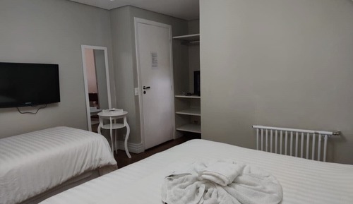 Traditional Suite