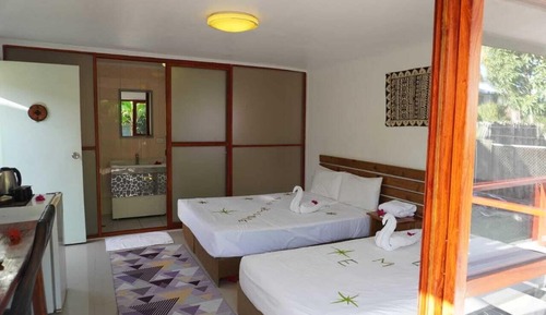 Standard Studio, Multiple Beds, Non Smoking, Garden View