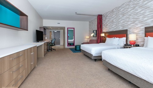 Studio Suite, 2 Queen Beds, Accessible, Bathtub