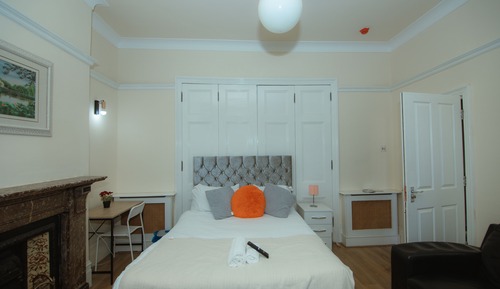 Superior Double Room, 1 King Bed with Sofa bed, Shared Bathroom