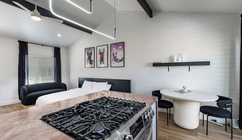 Luxury Studio
