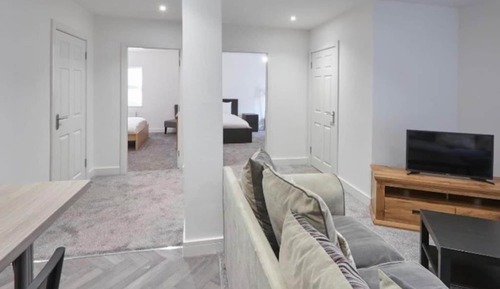 Standard Apartment (1 Loftus)