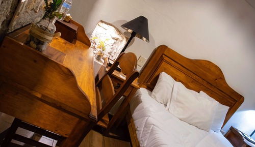 Standard Room, 1 Queen Bed, Ensuite