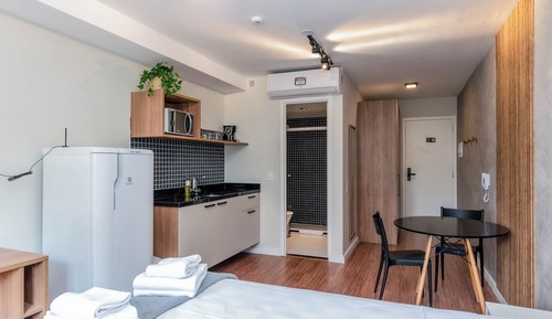 Premium Studio (439863)
