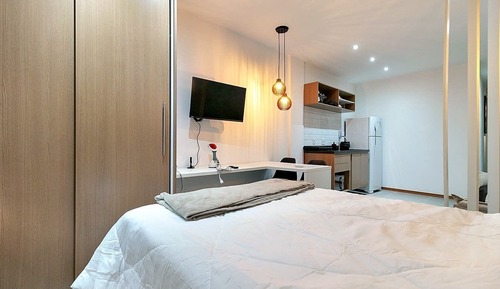 Standard Studio (493171 )
