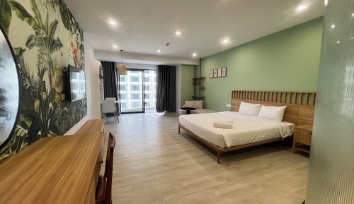 City Apartment, 1 Bedroom, Balcony, Beach View