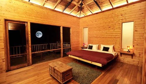 Wood Chalet