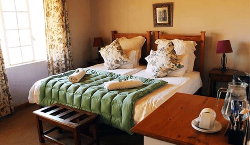 Standard Twin Room