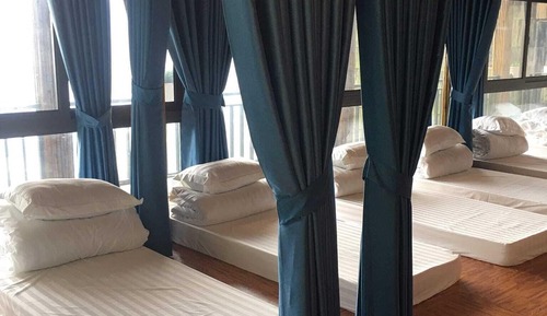 Panoramic Shared Dormitory, Valley View