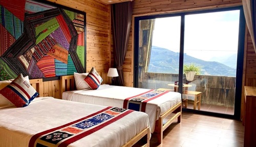 Panoramic Room