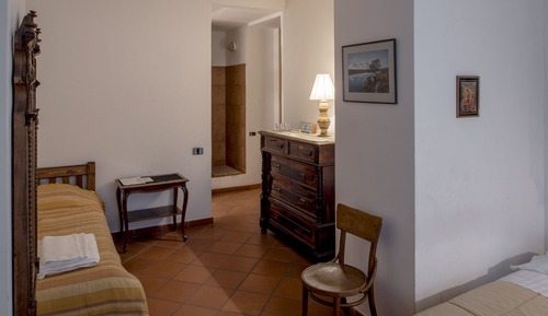 Standard Twin Room, Non Smoking, Garden View
