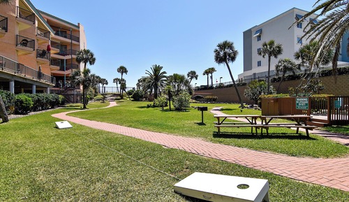 Condo (1 Bedroom)