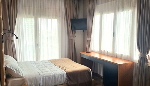 Standard Double Room with Sea View