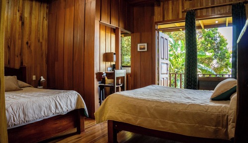 Deluxe Room, 2 Double Beds, 2 Bathrooms, Sea View