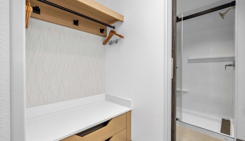 Room, 1 King Bed, Accessible, Non Smoking (Mobility, Bathtub w/Grab Bars)