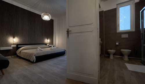 Superior Room, 1 Bedroom, Courtyard View