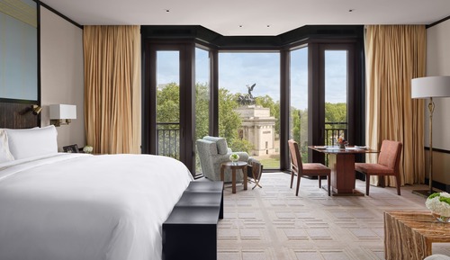 Grand Premier Park Room ,1 King Bed