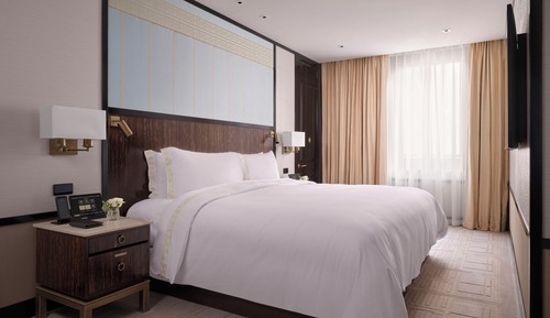 Deluxe Suite, 1 King Bed