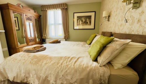 Double Room, Ensuite