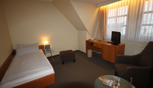 Basic Single Room