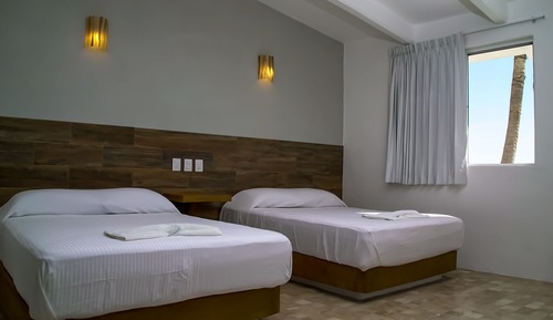 Standard Room, 2 Double Beds