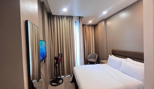 Basic Double Room, 1 Double Bed, No Windows, City View